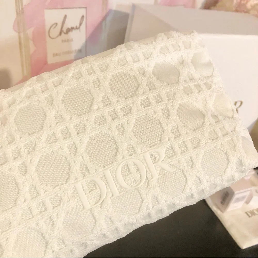 Rare Dior Beauty Limited Edition Set 3 Pouches + Toile de Jouy Folding Fan NEW